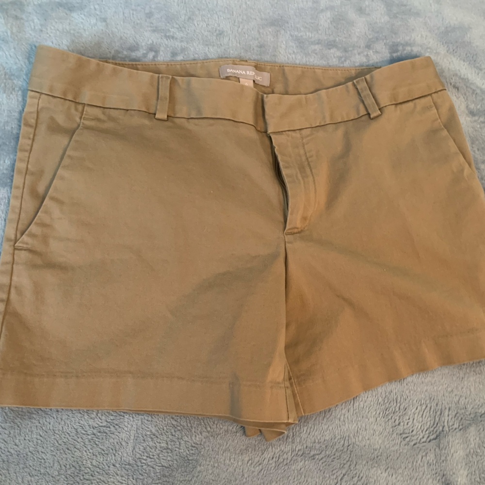 Banana Republic Tan Women's Shorts